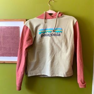 Patagonia Two-Tone Uprisal Pink Hoody Pastel Logo